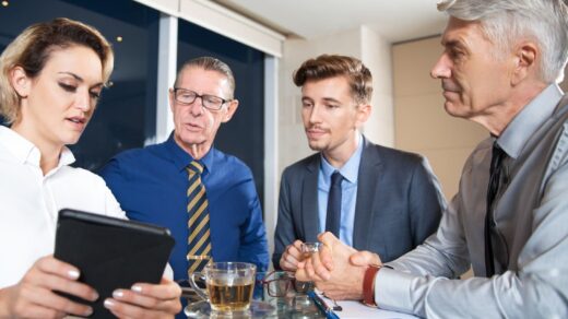 How to Hire a Marketing Agency to Grow Law Firm Clients via Social Media